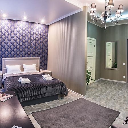 L.O.Y Family Hotel دنيبروبيتروفسك المظهر الخارجي الصورة