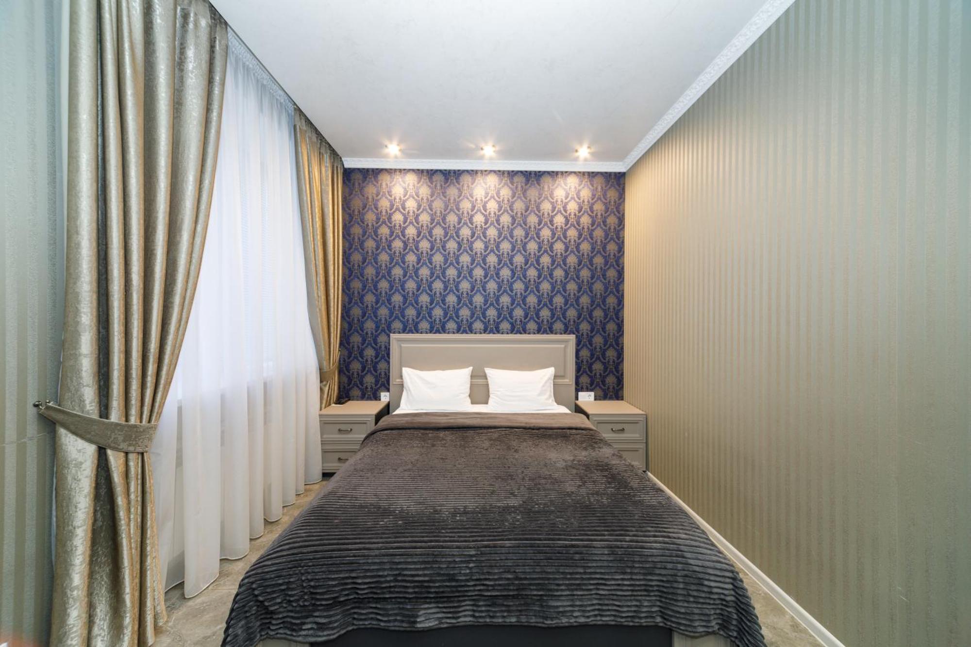 L.O.Y Family Hotel دنيبروبيتروفسك المظهر الخارجي الصورة