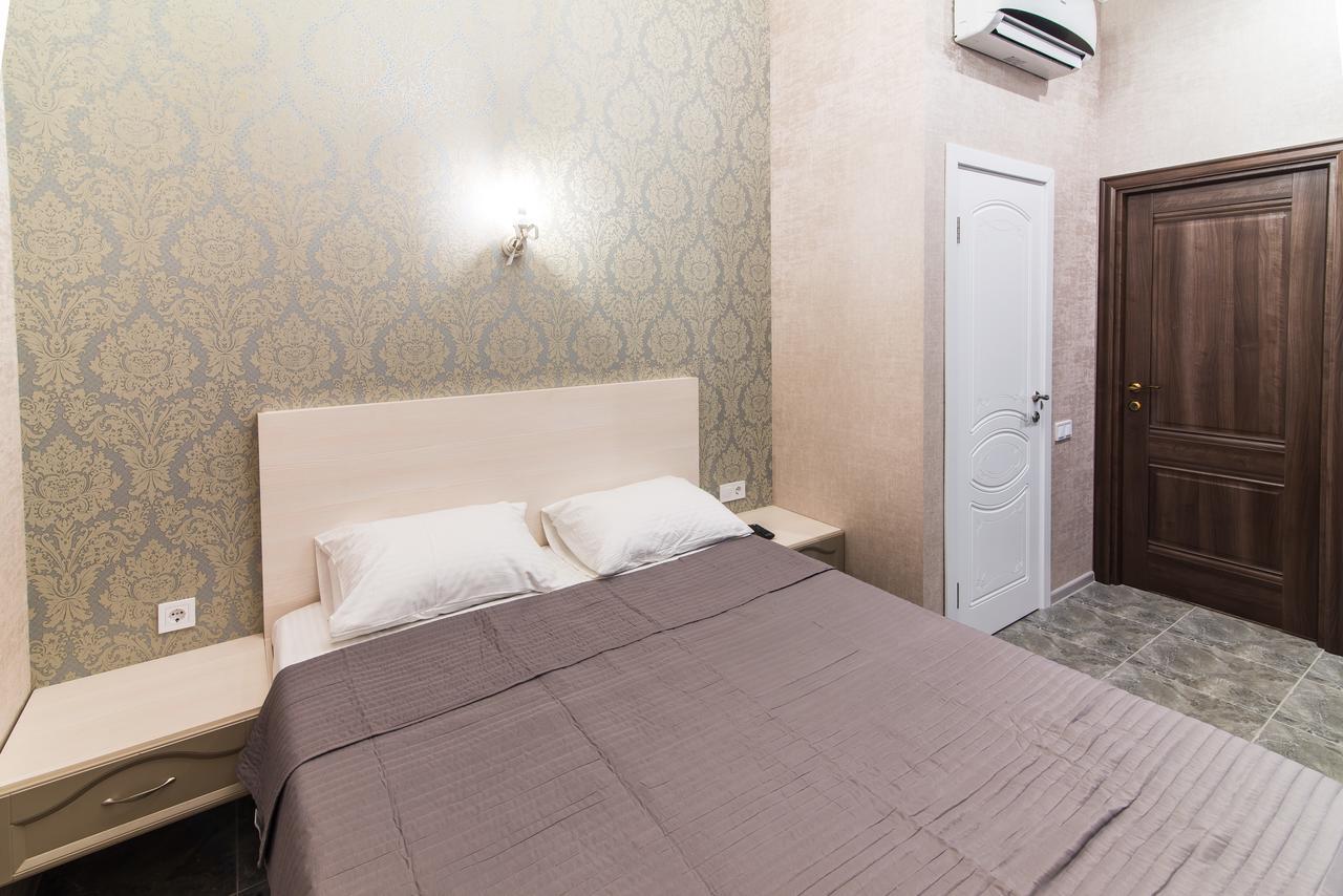 L.O.Y Family Hotel دنيبروبيتروفسك المظهر الخارجي الصورة