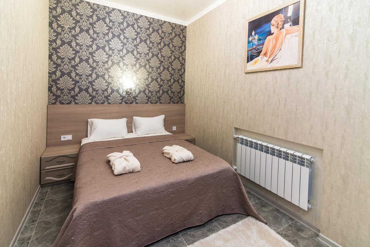 L.O.Y Family Hotel دنيبروبيتروفسك المظهر الخارجي الصورة